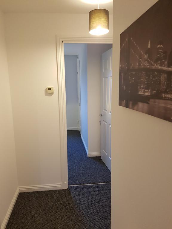 Bathgate Contractor And Business Apartment Экстерьер фото